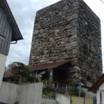 der-um-1130-von-rittern-erbaute-hatzentum-2